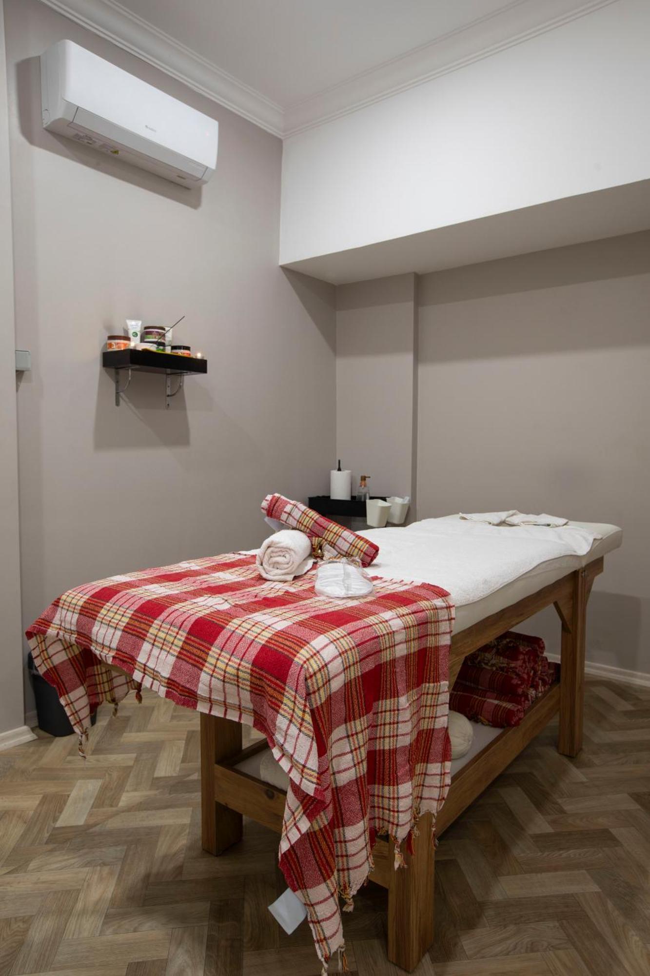 Anemon Kent Ege Otel Bornova Exterior photo